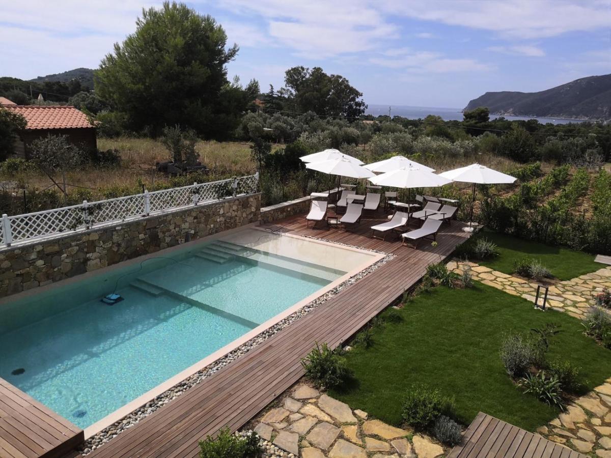 Stile libero b&b Lacona Exterior foto